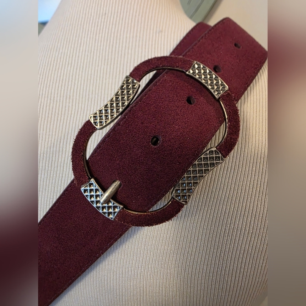 Nine West Vintage Belt Size Large Synthetic Leather Plum Burgundy Western Style - Picture 3 of 6